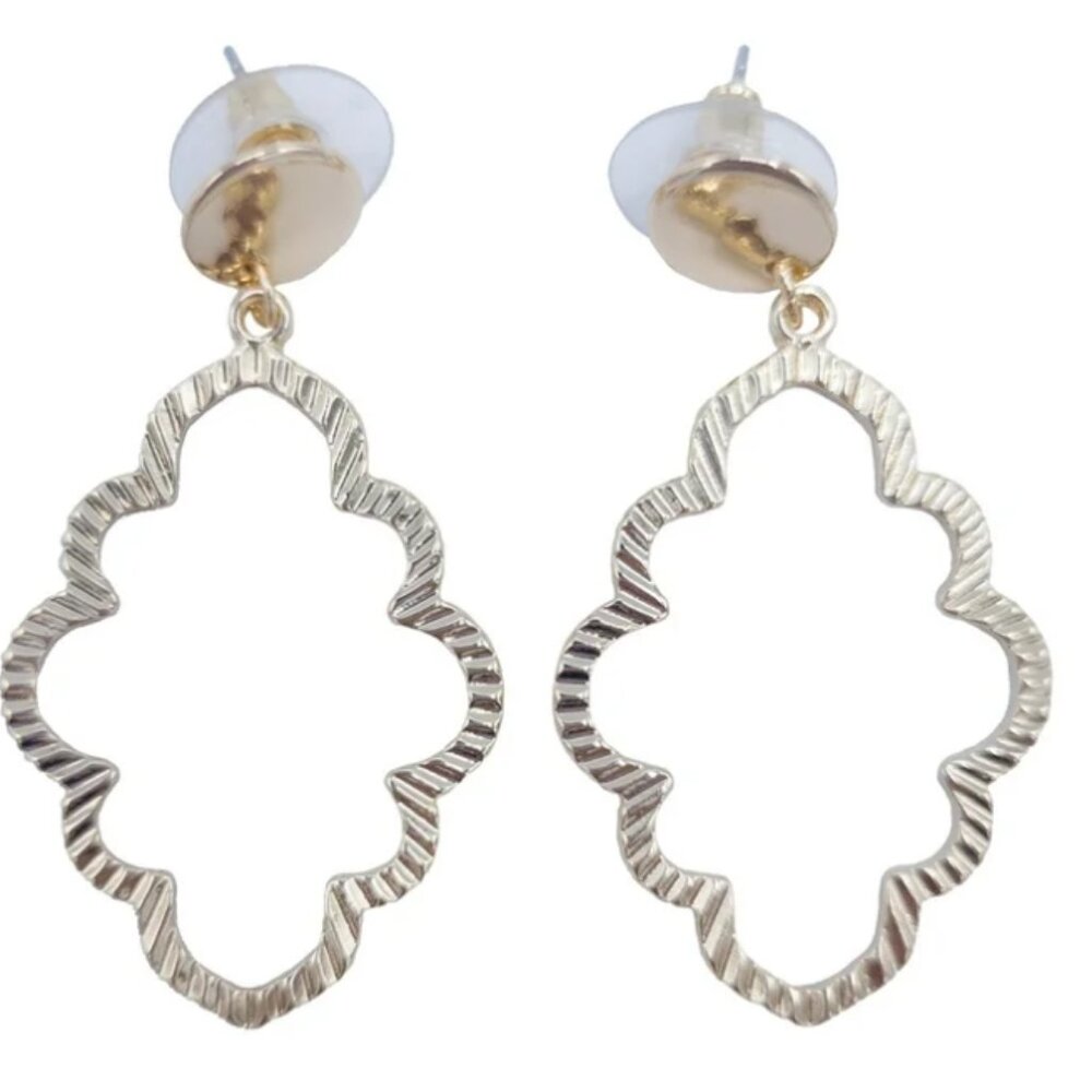 NEW-SCALLOPED EDGE DANGLE EARRING, GOLD METAL EARRING, CIRCLE POST, DROP DANGLE